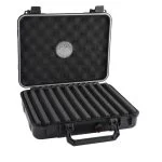 Umidor XIKAR em plástico preto para 20 charutos, vista frontal