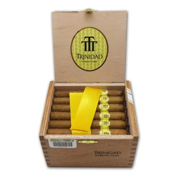 Charuto Trinidad Reyes — cubano