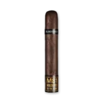 Charuto Blackened M81 Robusto com capa maduro escura em destaque