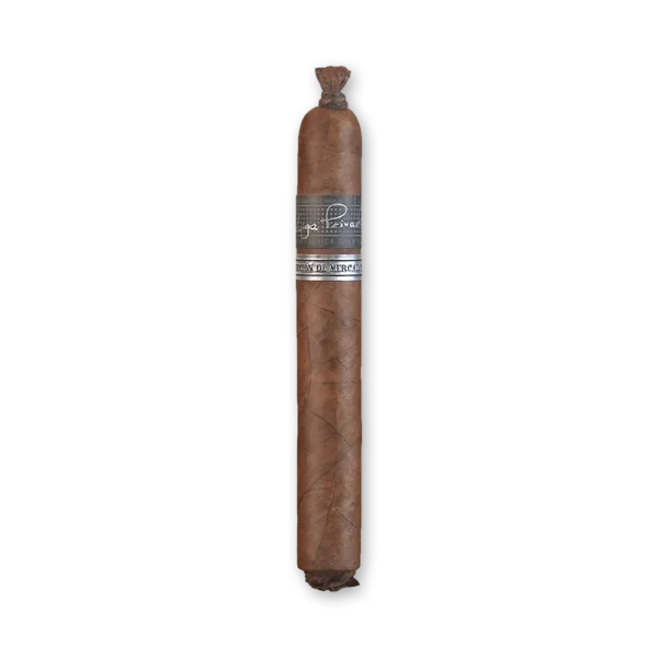 Charuto Drew Estate Liga Privada 10 com anilha prata e preta