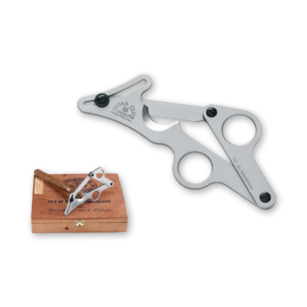 Cortador de charutos Fox Knives Serie 749 prata com duas aberturas para os dedos e gravação Cigar Club