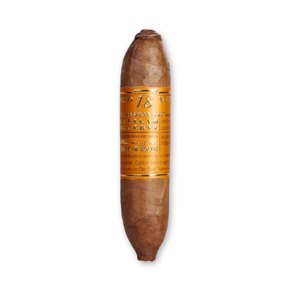 Charuto Gurkha Cellar Reserve 18 Anos Koi Perfecto em formato perfecto, de capa marrom e anilha laranja Aged 18 Years