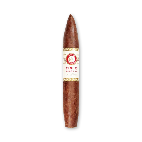 Charuto Joya de Nicaragua Cinco Decadas Diadema em formato figurado, de capa marrom avermelhada e anilha creme