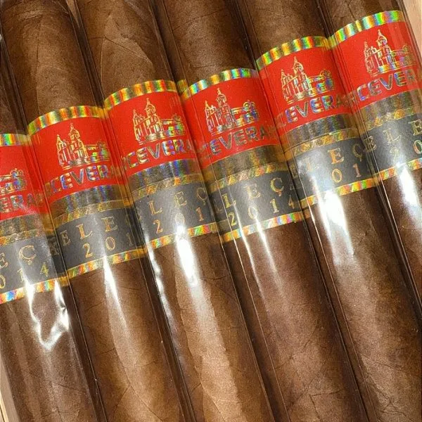 Charuto Perceverancia Robusto Quadrado com capa colorado — nicaraguense