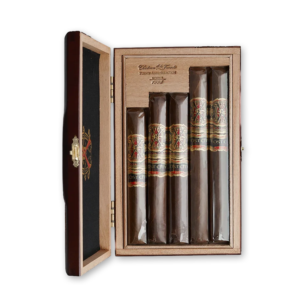 001 Caixa sampler Arturo Fuente Opus X Lost City com 5 charutos sortidos