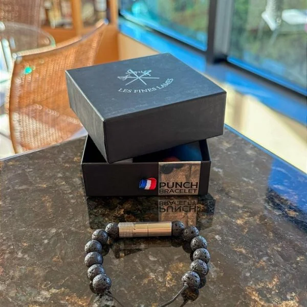 Bracelete Les Fines Lames Lava com anel em pedra vulcânica e pino 7mm