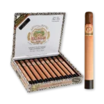 Caixa aberta Arturo Fuente Royal Salute com charutos e unidade em destaque