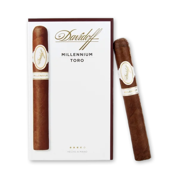 Caixa branca Davidoff Millennium Toro fechada com charuto ao lado