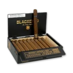 Caixa Blackened M81 Toro aberta com dez charutos e assinatura Hetfield x Dietrich x Drew