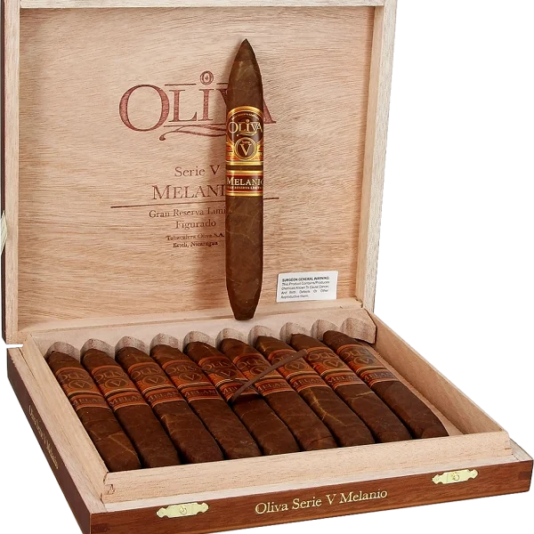 Charuto Oliva Melanio GR Figurado com capa colorado — nicaraguense
