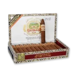 Caixa Arturo Fuente Rosado Sungrown Magnum R58 aberta com charutos torpedo enfileirados