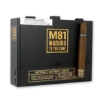 Caixa preta Blackened M81 Toro fechada com charuto apoiado ao lado