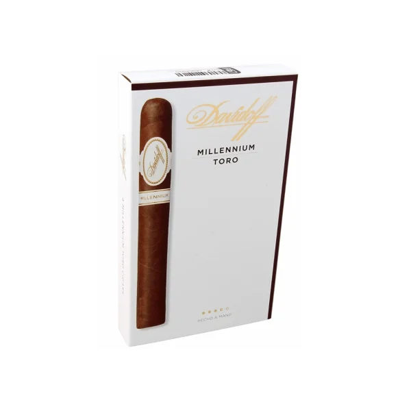 Charuto Davidoff Millennium Toro — dominicano