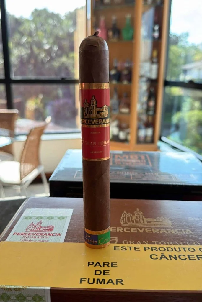 Charuto Perceverancia Gran Tobacco 56 PG Churchill — nicaraguense