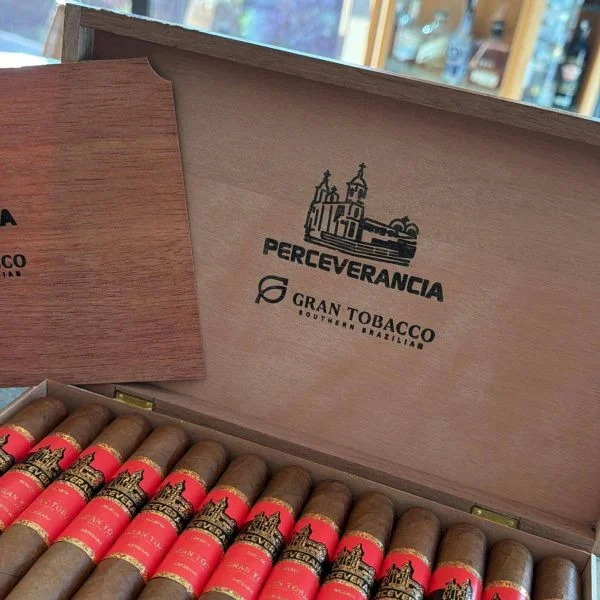 Charuto Perceverancia Toro — nicaraguense
