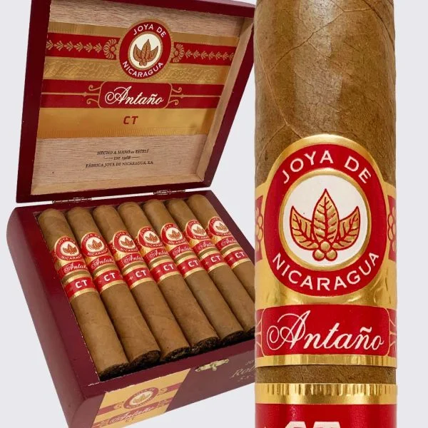 Charuto Joya de Nicaragua Antaño CT Belicoso com capa claro — nicaraguense