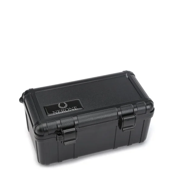 Vista em perspectiva do umidor Nerone Travel ABS Clear transparente fechado
