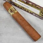 Charuto Vegas Robaina Famosos Corona — cubano