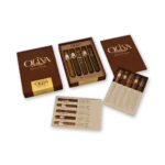 Kit Oliva Robusto Sampler com caixa fechada, bandeja aberta com cinco charutos, tampa e dois cartões impressos